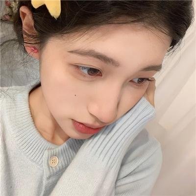 冲浪少年